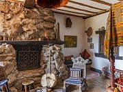 Classic Spanish Villa in Asan Tamuning